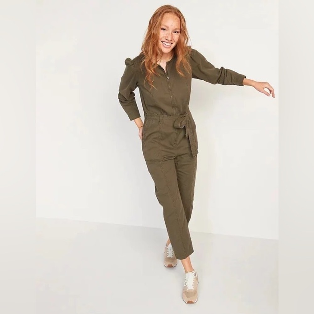 Women’s Old Navy Utility Jumpsuit - Size L